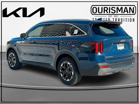 New 2026 Kia Sorento S w/ S Panoramic Sunroof Package image 3