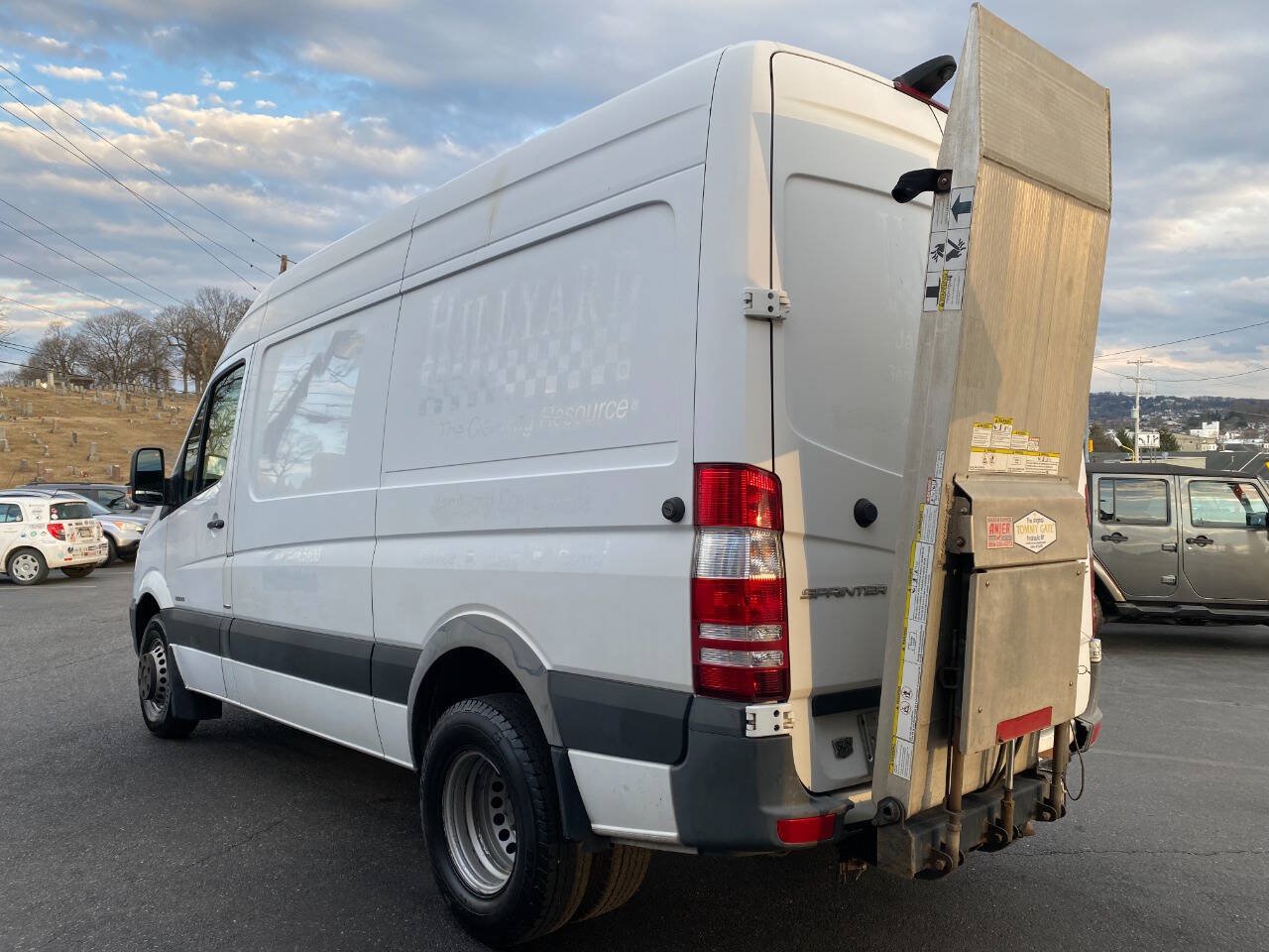 Used 2014 Mercedes-Benz Sprinter 3500 image 22