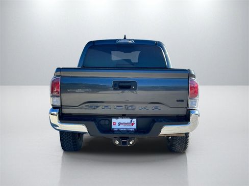 Certified 2021 Toyota Tacoma TRD Off-Road image 6