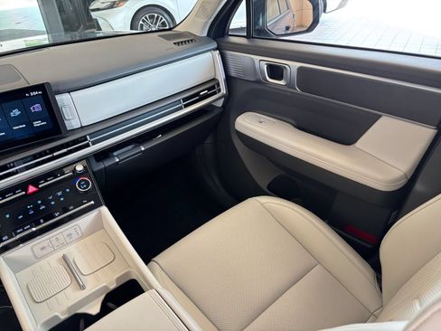 Used 2026 Hyundai Santa Fe SEL FWD image 38