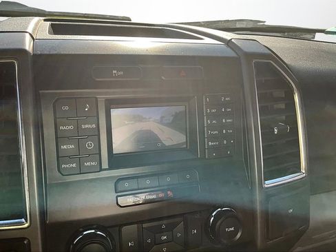 Used 2016 Ford F150 XLT w/ XTR Package image 15