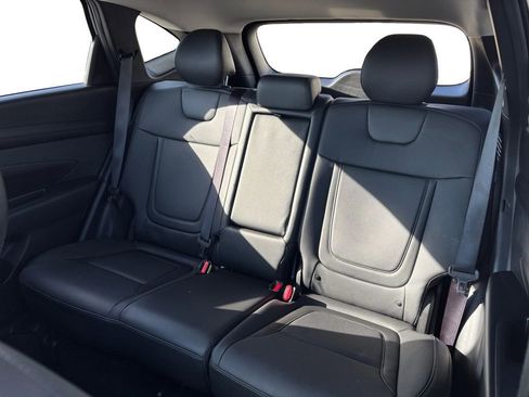 Used 2025 Hyundai Tucson SEL image 21