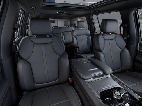 New 2026 Jeep Grand Wagoneer Limited image 16