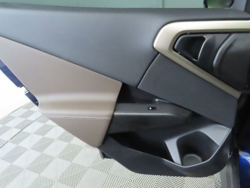 Certified 2025 BMW X3 xDrive30i w/ Premium Package image 26