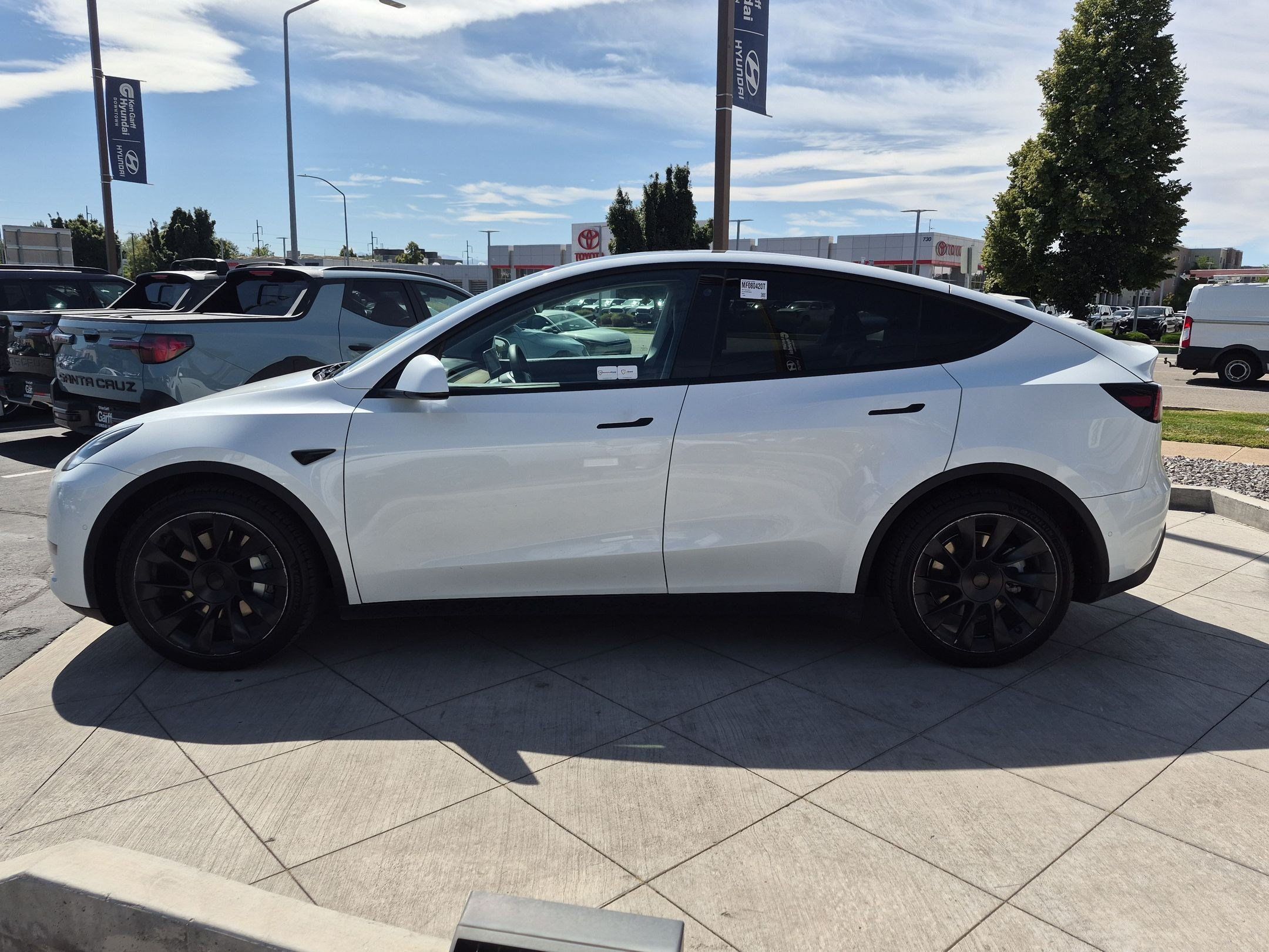 Used 2021 Tesla Model Y Long Range AWD/4WD image 8