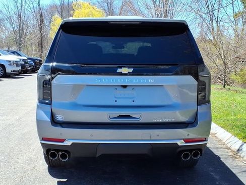 New 2026 Chevrolet Suburban Premier AWD/4WD image 5