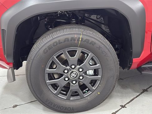 New 2026 Toyota 4Runner SR5 image 25