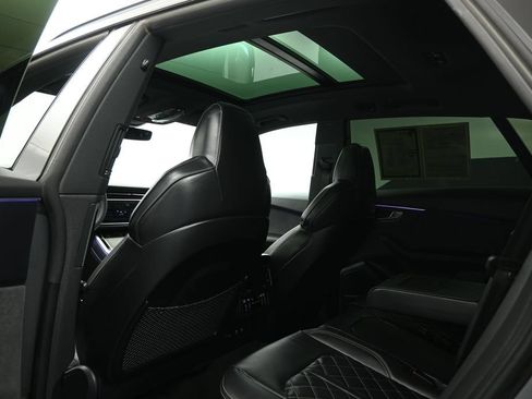 Used 2025 Audi SQ8 Premium Plus AWD/4WD image 14