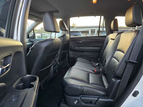 Used 2022 Honda Pilot Special Edition image 16