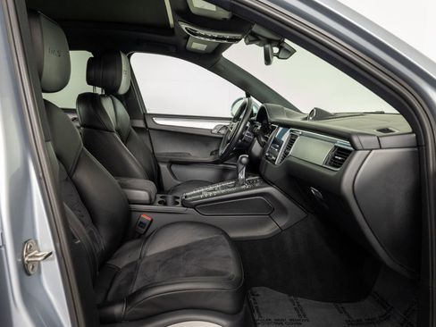 Used 2017 Porsche Macan GTS image 27