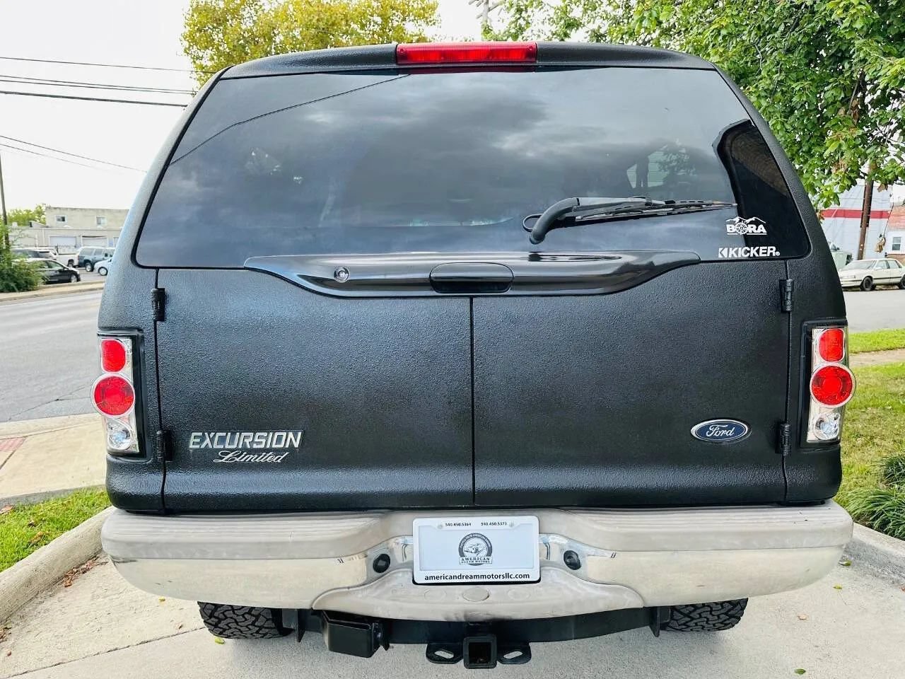 Used 2000 Ford Excursion Limited AWD/4WD image 9