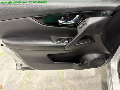 Used 2022 Nissan Rogue Sport SV w/ Technology Package AWD/4WD image 25