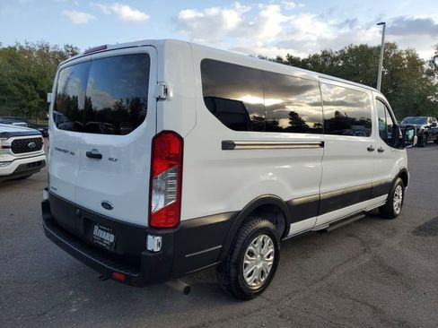 Used 2023 Ford Transit 350 XLT image 4