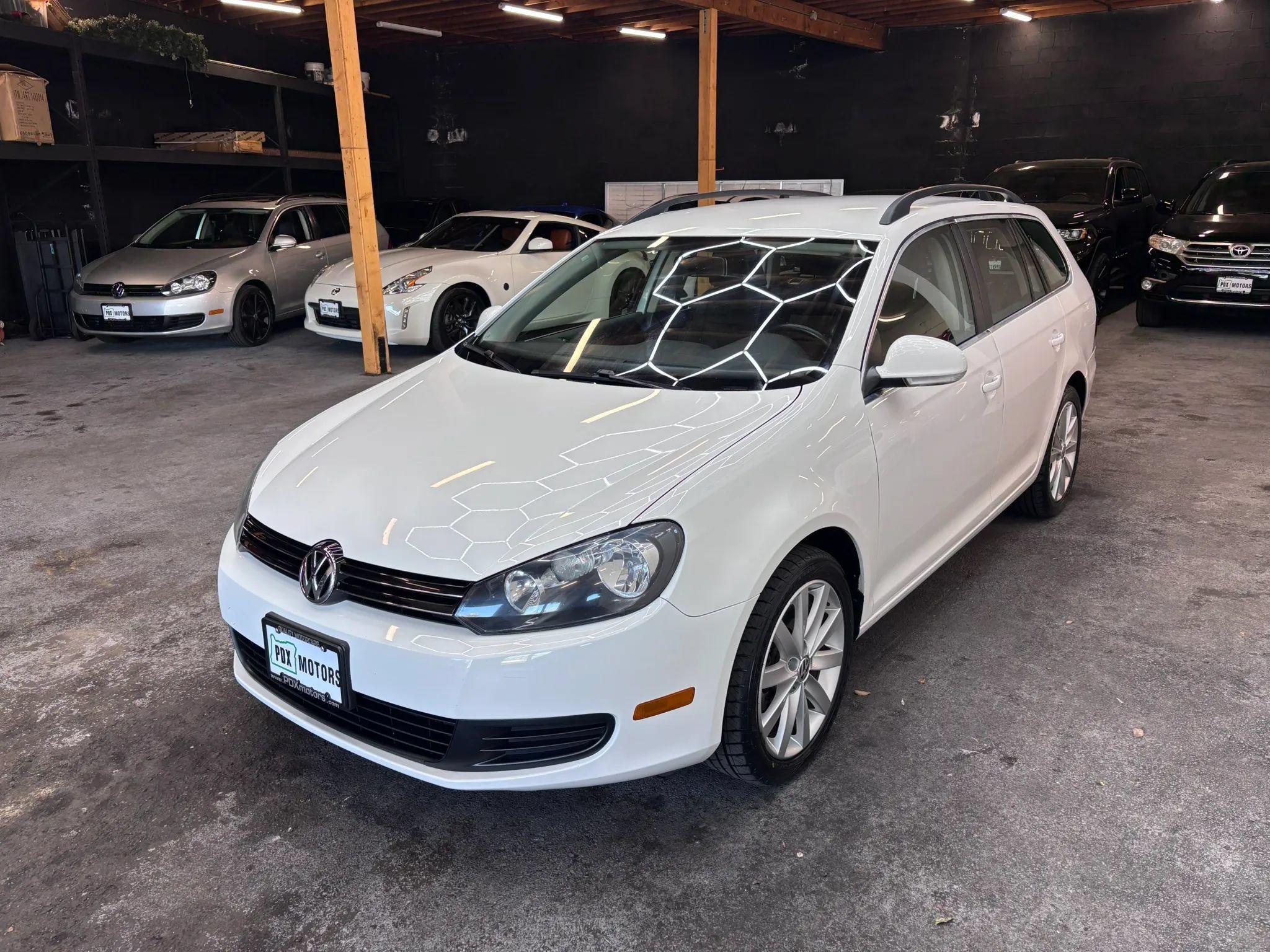 Used 2012 Volkswagen Jetta TDI FWD image 4