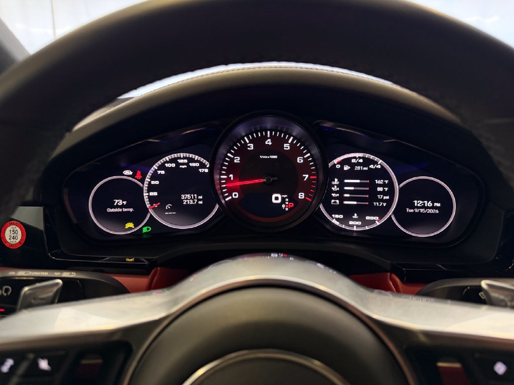 Certified 2023 Porsche Cayenne Coupe AWD/4WD image 19