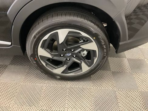 New 2026 Subaru Crosstrek 2.5i Limited w/ Crosstrek Mirror Package AWD/4WD image 6
