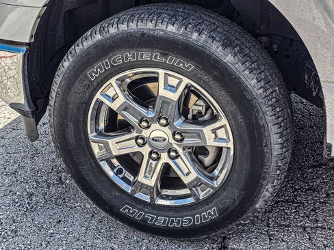 Used 2021 Ford F150 XLT w/ Equipment Group 302A High AWD/4WD image 7