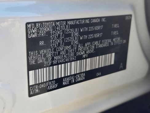 Used 2024 Toyota RAV4 LE image 33