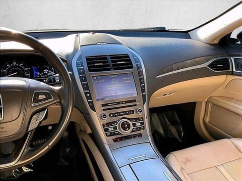 Used 2020 Lincoln MKZ Reserve image 8