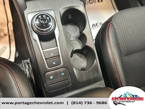 Used 2025 Ford Escape ST-Line Select image 26
