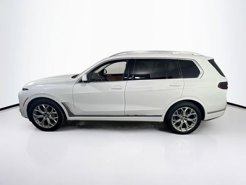 Used 2023 BMW X7 xDrive40i w/ Premium Package AWD/4WD image 8