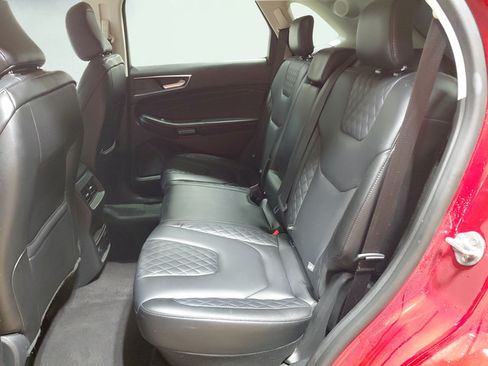 Used 2024 Ford Edge Titanium AWD/4WD image 20