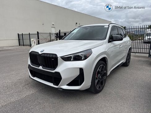 Used 2025 BMW X1 M35i w/ Premium Package image 1