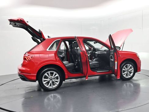 Used 2024 Audi Q3 2.0T Premium AWD/4WD image 67