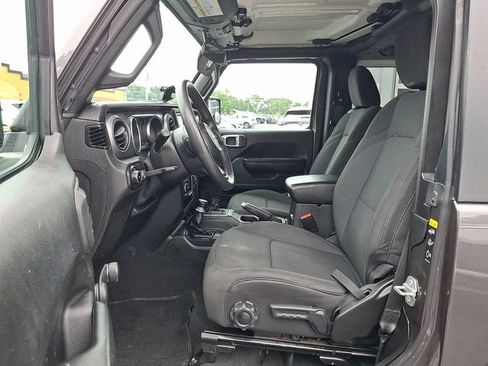 Used 2021 Jeep Wrangler Sport AWD/4WD image 13