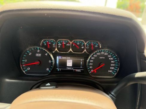 Used 2018 Chevrolet Tahoe LT w/ Luxury Package RWD image 63