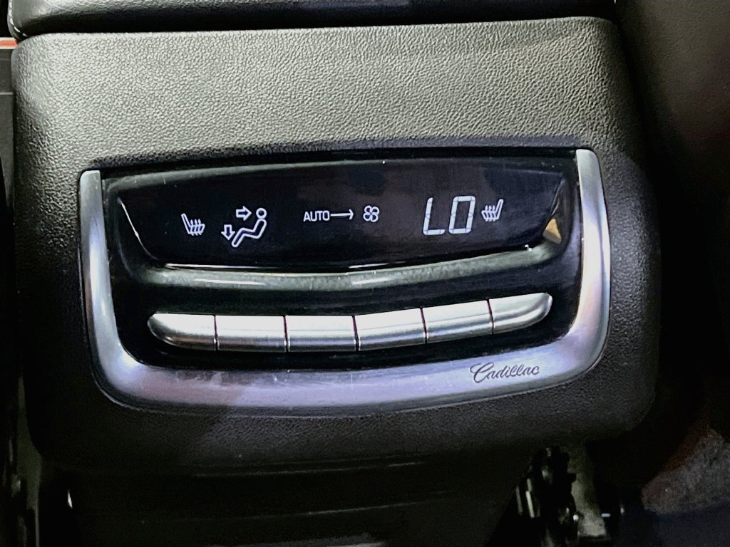 Used 2020 Cadillac XT6 Sport AWD/4WD image 27