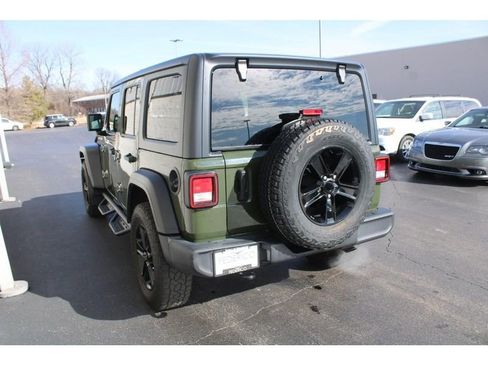Used 2021 Jeep Wrangler Unlimited Sport image 6