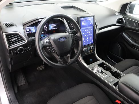 Used 2024 Ford Edge SE AWD/4WD image 13