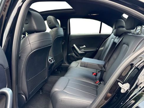 Used 2019 Mercedes-Benz A 220 4MATIC image 11