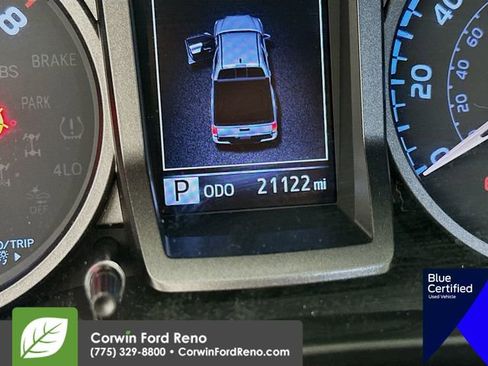 Used 2023 Toyota Tacoma TRD Sport image 15