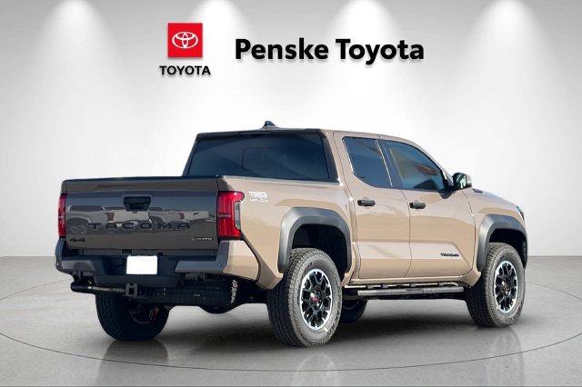 New 2026 Toyota Tacoma TRD Off-Road w/ TRD Off Road Premium Package AWD/4WD image 4