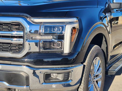 New 2025 Ford F150 Lariat w/ Equipment Group 502A High image 9