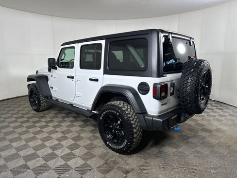 Used 2023 Jeep Wrangler Unlimited image 5