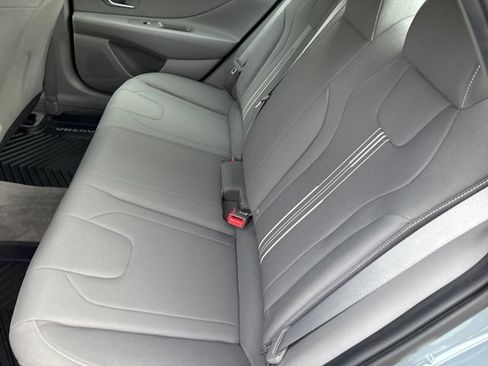 Used 2023 Hyundai Elantra SEL image 10