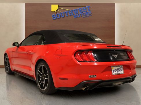 Used 2019 Ford Mustang Premium image 2