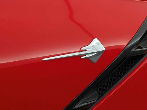 Used 2017 Chevrolet Corvette Stingray Coupe w/ 1LT RWD image 13