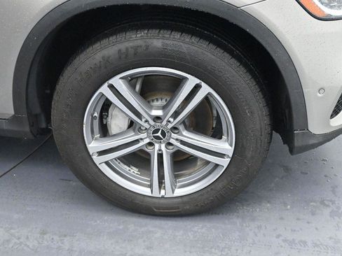 Used 2021 Mercedes-Benz GLC 300 4MATIC image 34