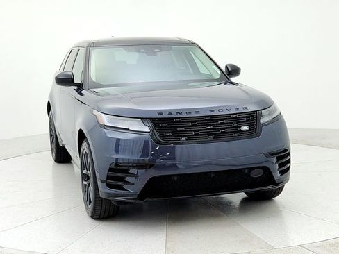 Certified 2025 Land Rover Range Rover Velar Dynamic SE image 2