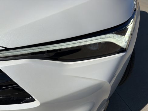 Certified 2025 Acura ADX A-Spec image 6