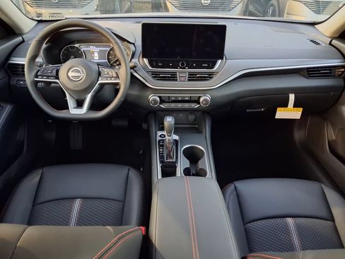 New 2026 Nissan Altima 2.5 SR w/ SR Premium Package FWD image 6