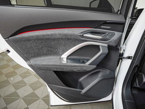 New 2025 Audi SQ5 Premium Plus image 22