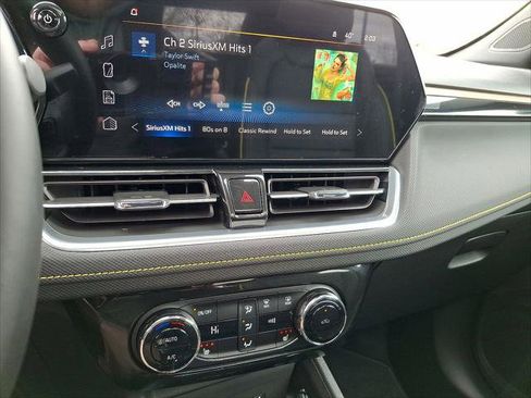 Used 2026 Chevrolet TrailBlazer ACTIV w/ Convenience Package image 16