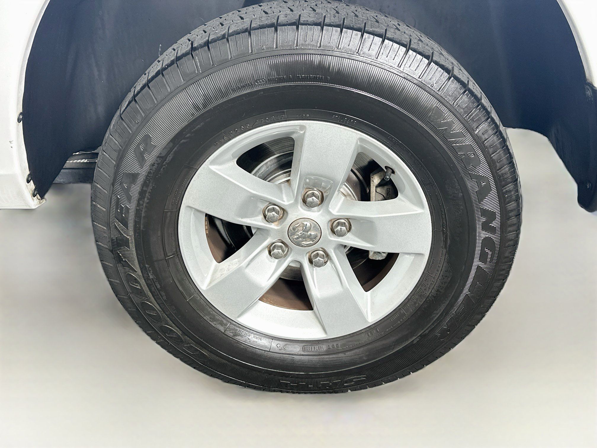 Used 2019 RAM 1500 Express RWD image 11