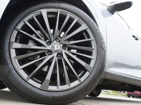 Used 2024 Lexus RX 350 Premium w/ Accessory Package (Z1) AWD/4WD image 11