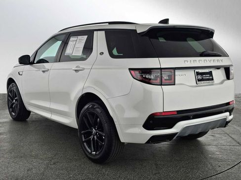 Used 2024 Land Rover Discovery Sport S image 3